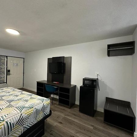 Motel 6 Greenwood, Ms 外观 照片