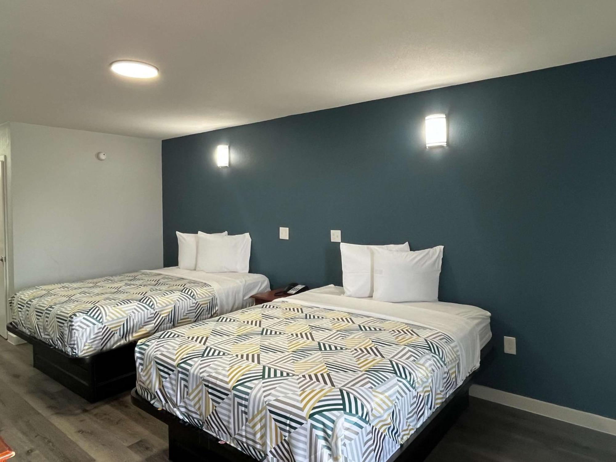 Motel 6 Greenwood, Ms 外观 照片
